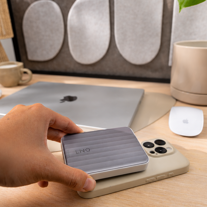 Xtorm LINQ Semi-solid State Magnetic Powerbank 10.000