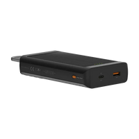 Go2 Powerbank 20W - 10.000 mAh met Solar en Lamp - Charcoal Black - Xtorm NL