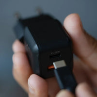 NextGen 25W Snellader - 2 poorten (USB-C PD + USB-A) - Midnight Black - Xtorm NL