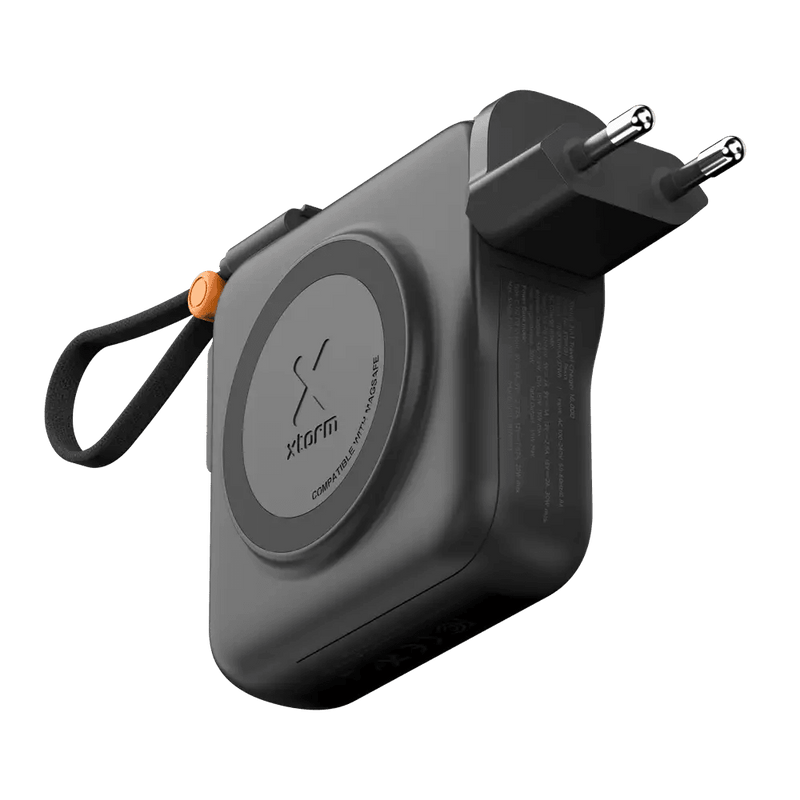 TravelPro 3 - in - 1 Travel Charger 30W - Xtorm NL