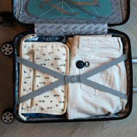 TravelTag for iPhone (iOS) - Water - resistant - Charcoal Black - Xtorm NL